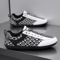 Black/White
