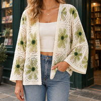 White Green Floral Pattern